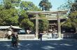 B 09 Meiji Shrine.jpg
