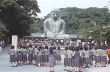 A 15 Schüler vor Buddha.jpg