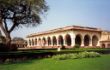 B 34 Agra Fort.jpg